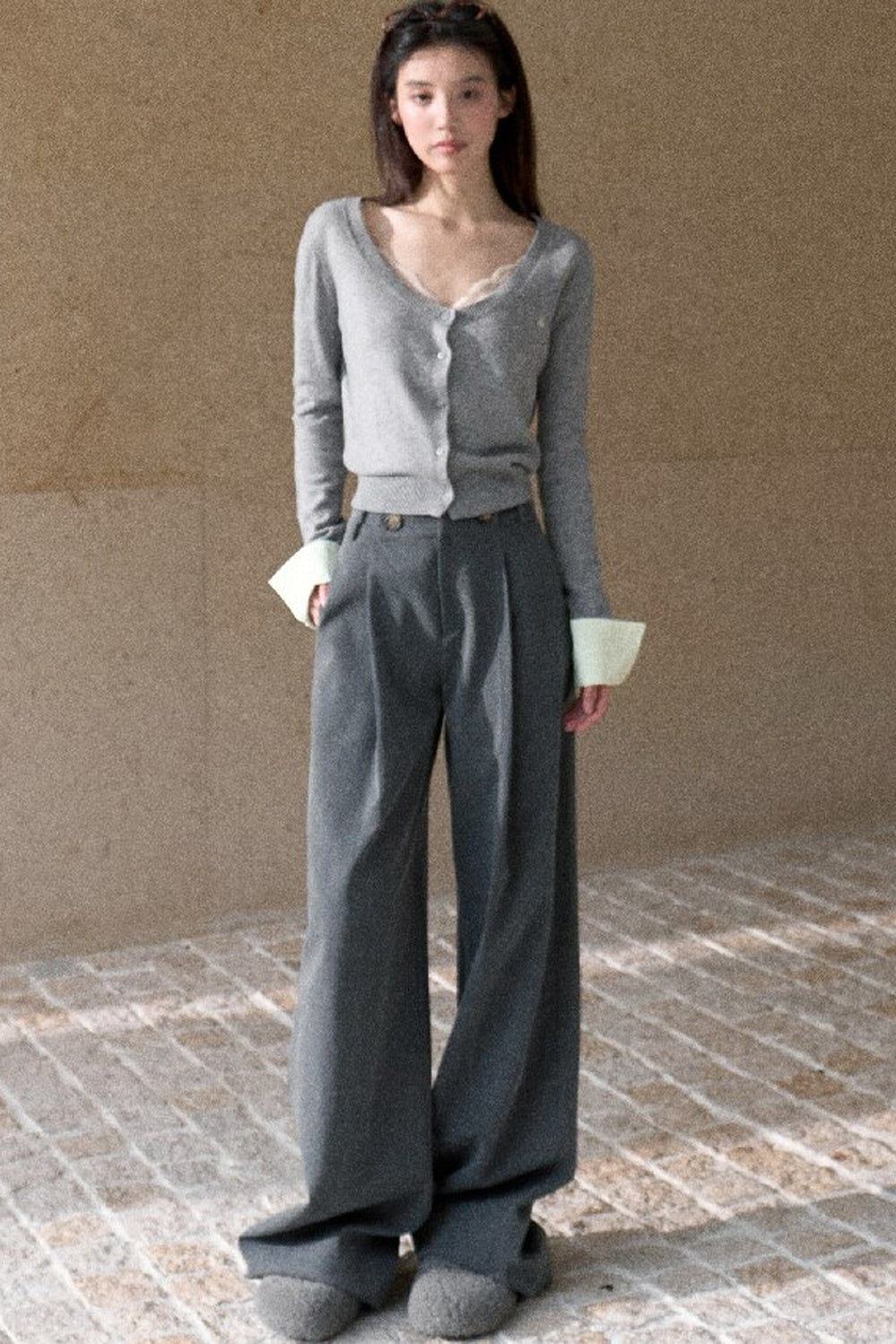 Large U-Neck Knit Cardigan