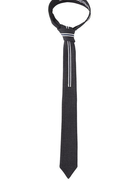 Weiße Baumwollbluse mit Bubikragen