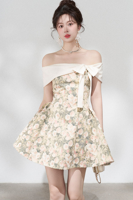 Abito in jacquard francese con spalle scoperte
