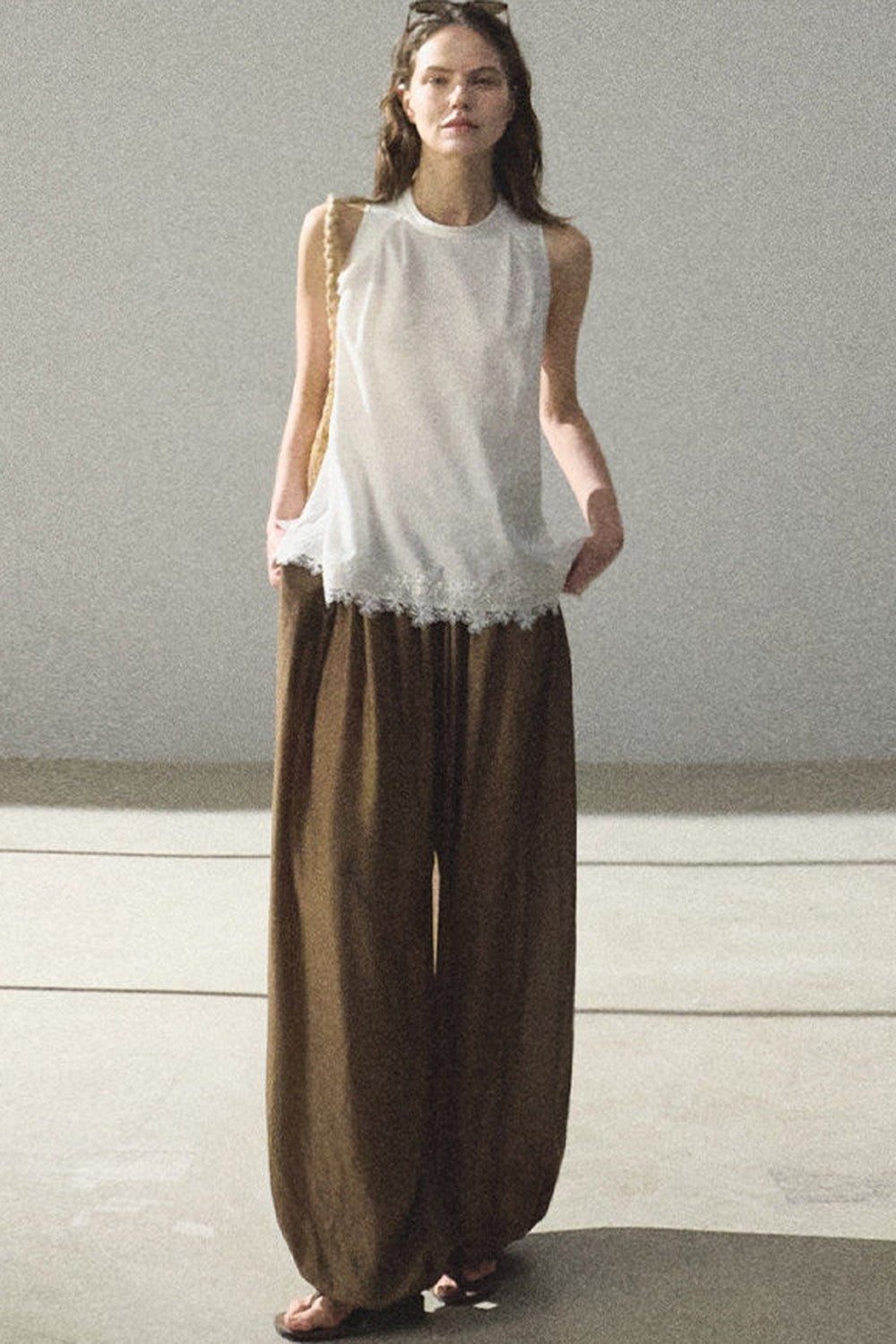 Lyocell-Camisole mit Spitze im Morgenstil