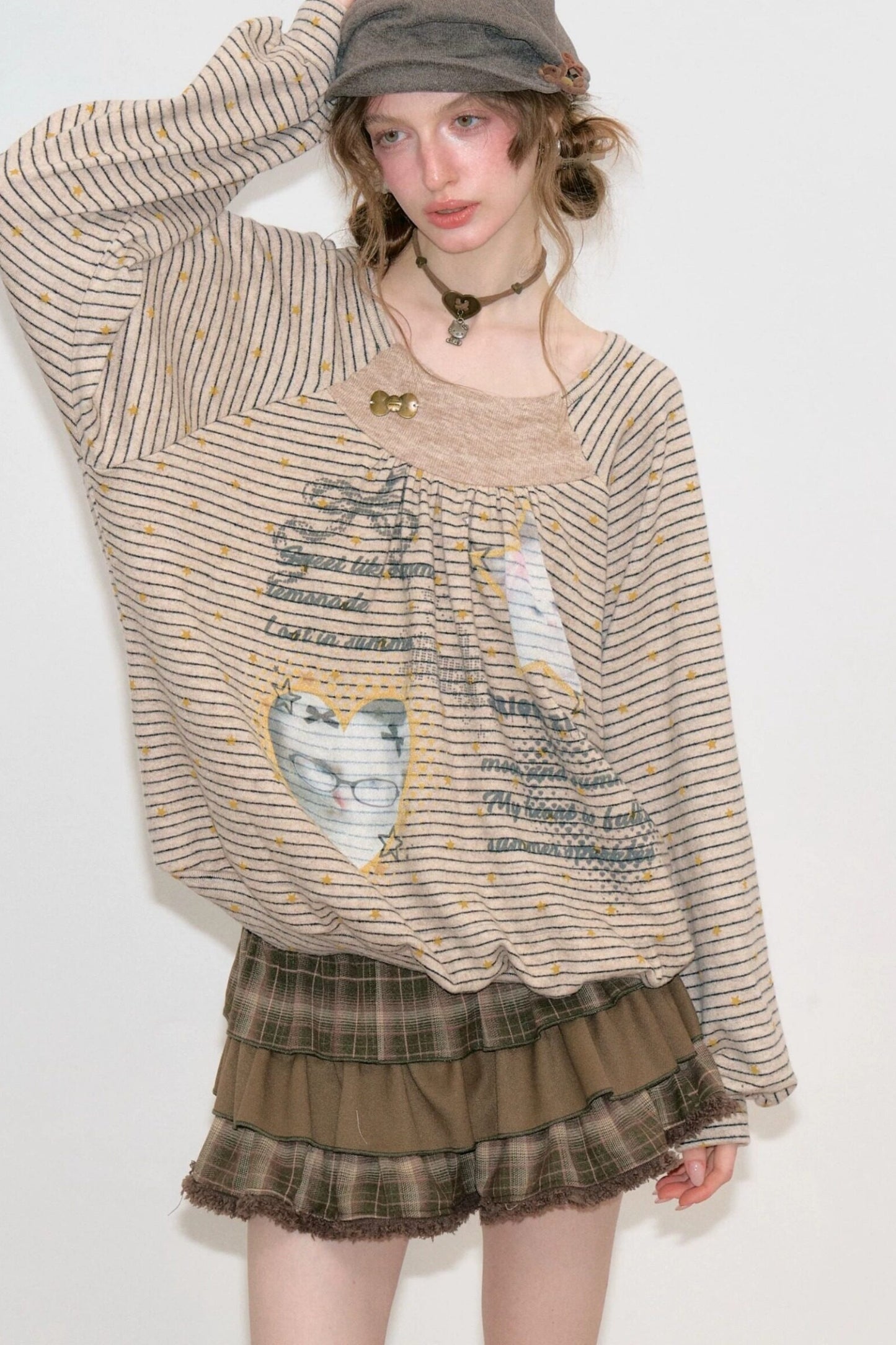 Striped Cat Print Round Neck Sweatshirt
