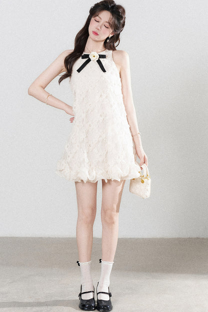 Apricot Neckholder-Kleid