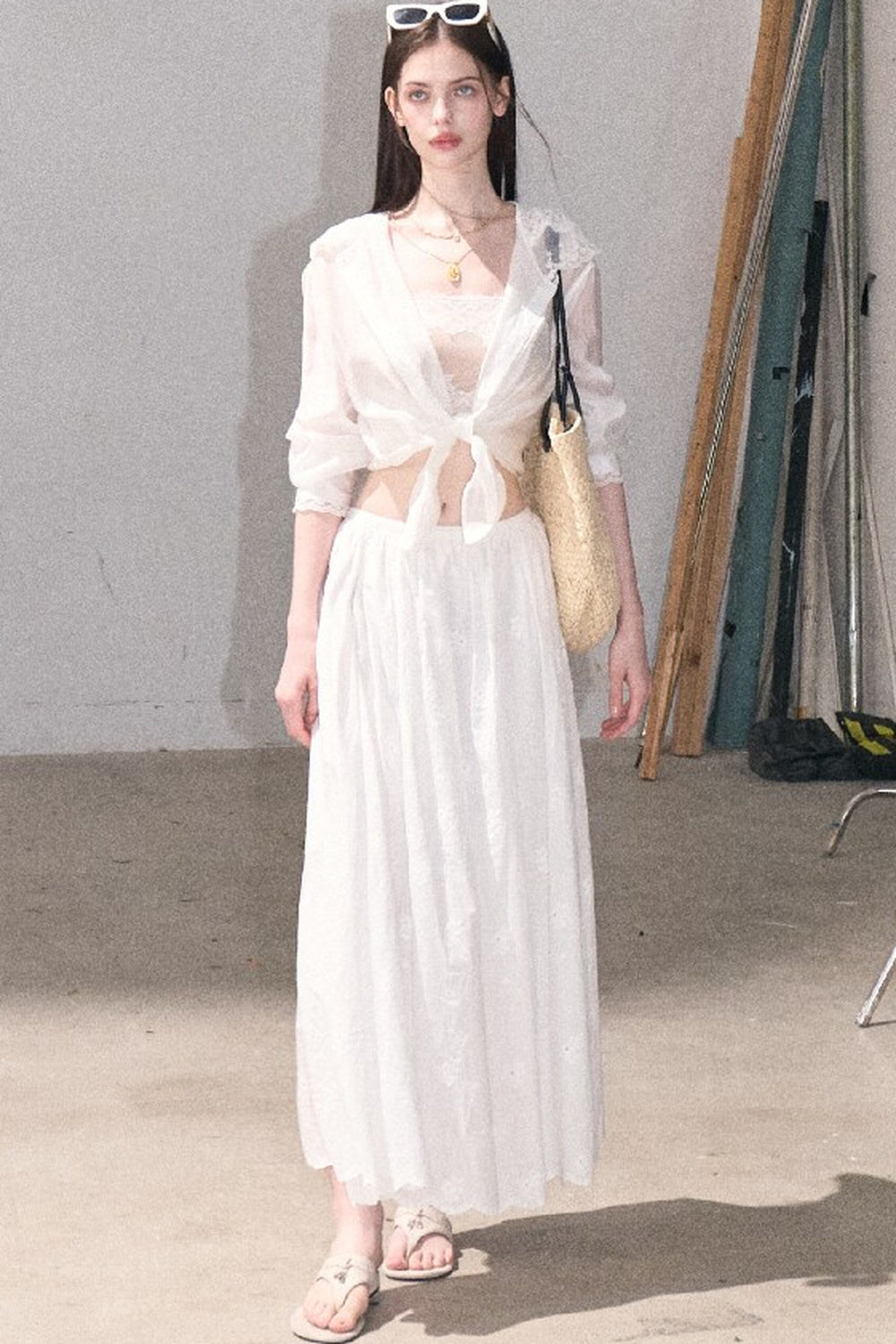 Ensemble haut et jupe en dentelle de coton à motif floral