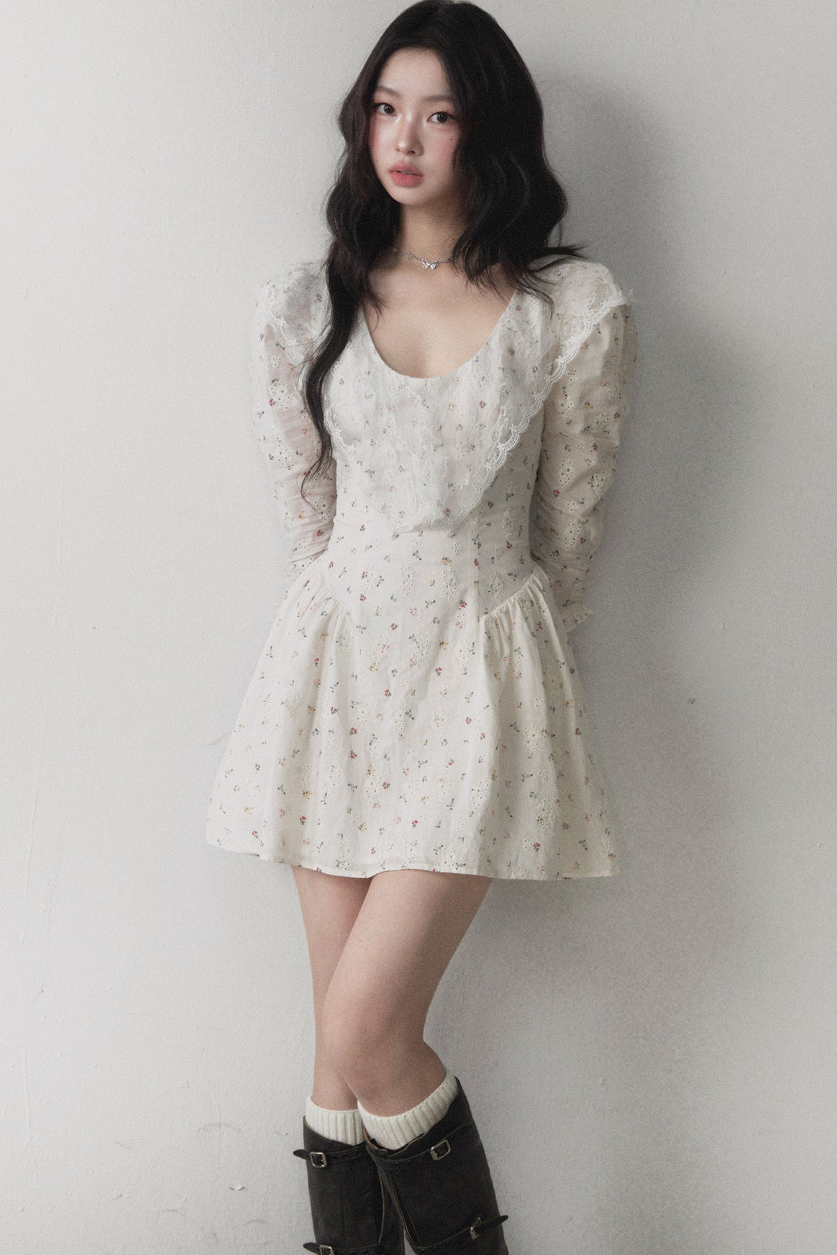 Small Floral Mid-Sleeve Dress