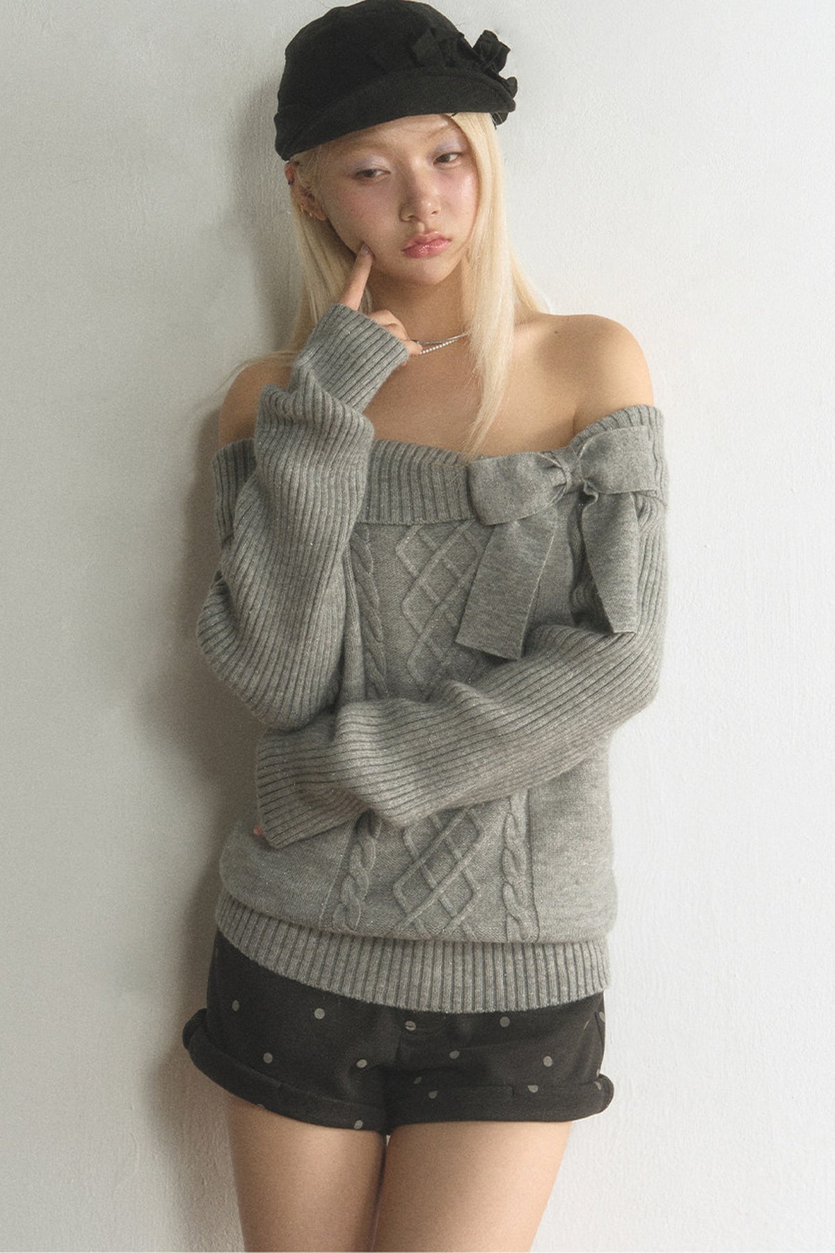 Off-Shoulder Bowknot Cable Knit Top and Pants Set-Up