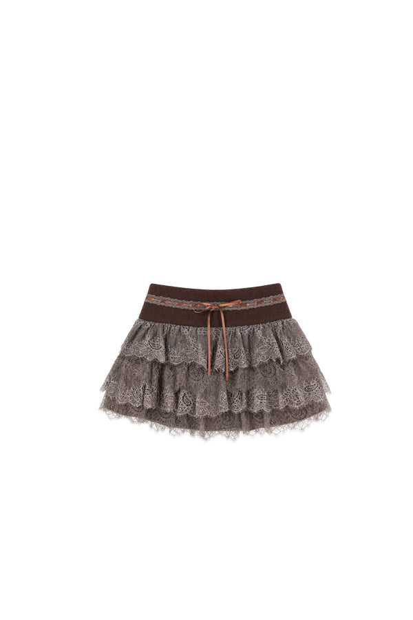 Fox Fur Hem Lapel Cape and Lace Skirt Set-Up