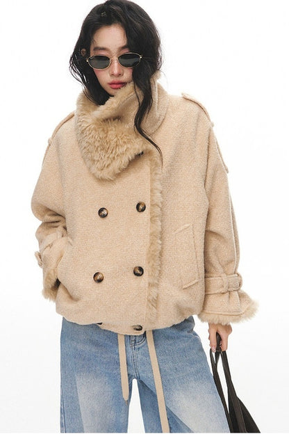 Ensemble veste courte en laine et pantalon