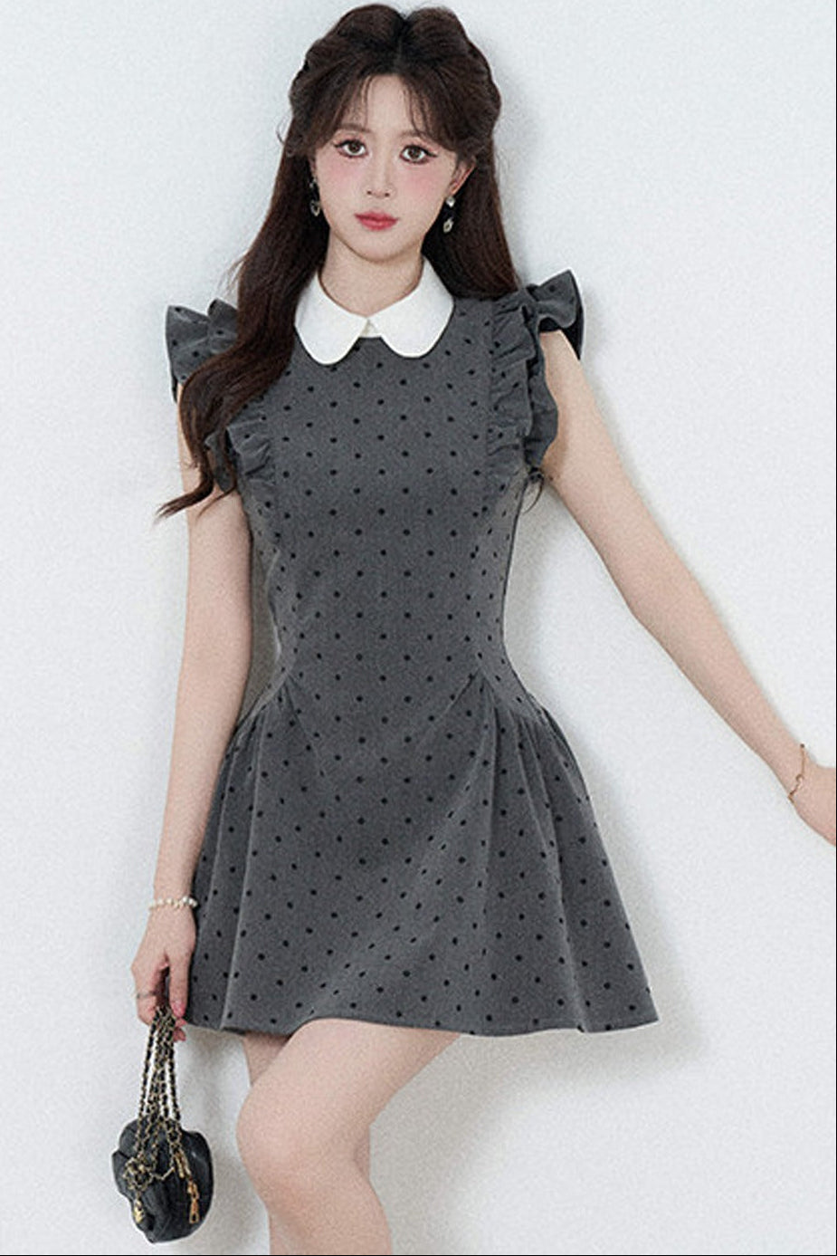 Polka-Dot-Kleid mit Flatterärmeln