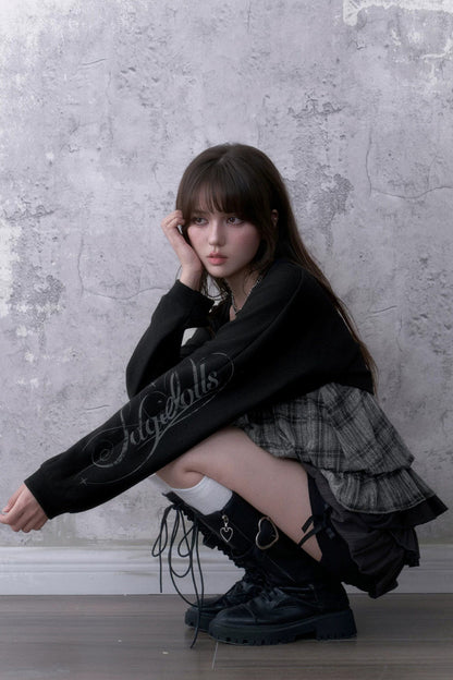 Loose Dark Print Knit Top