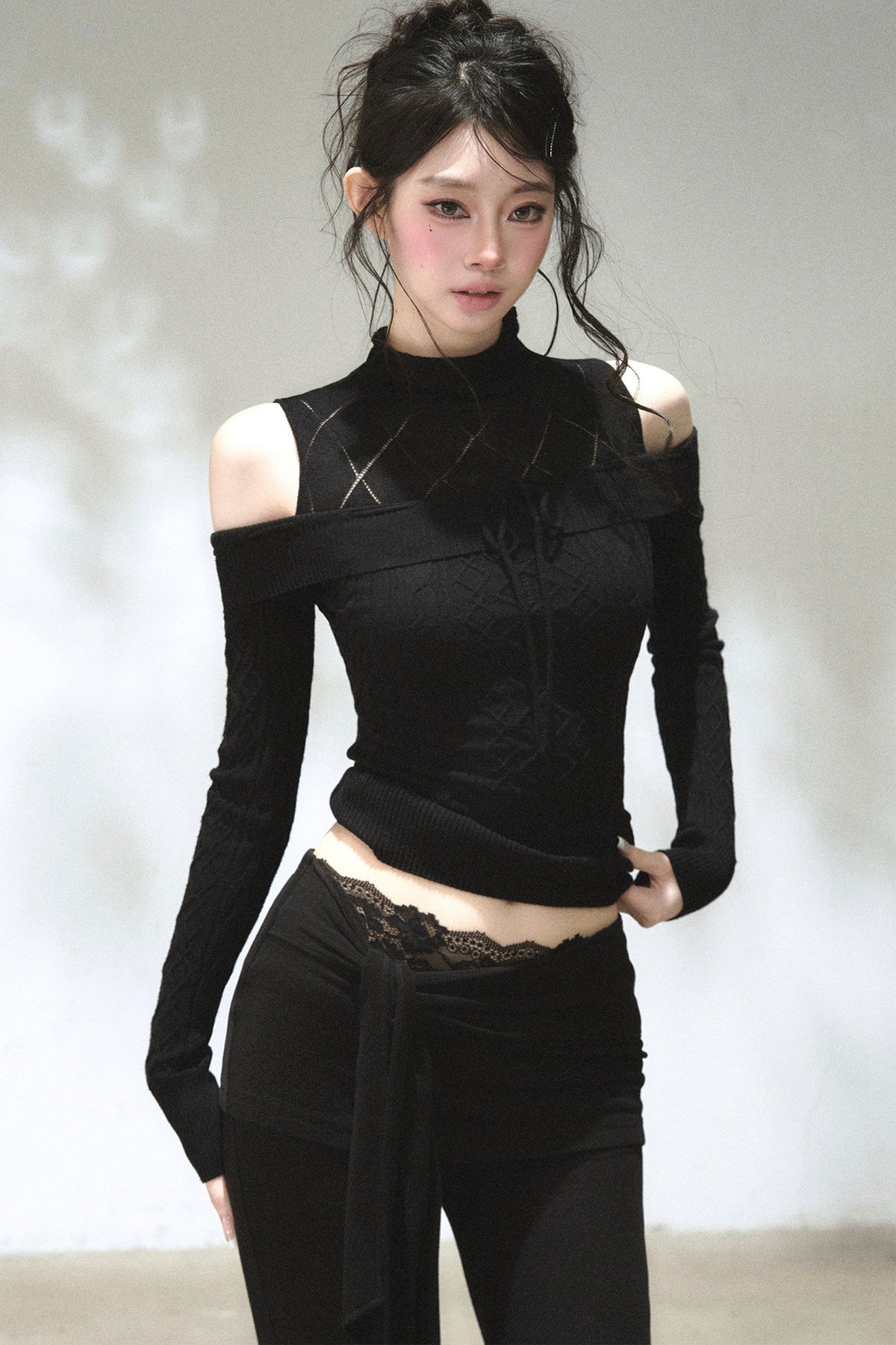 Hollow-Out Off-Shoulder Diamond Knit Top