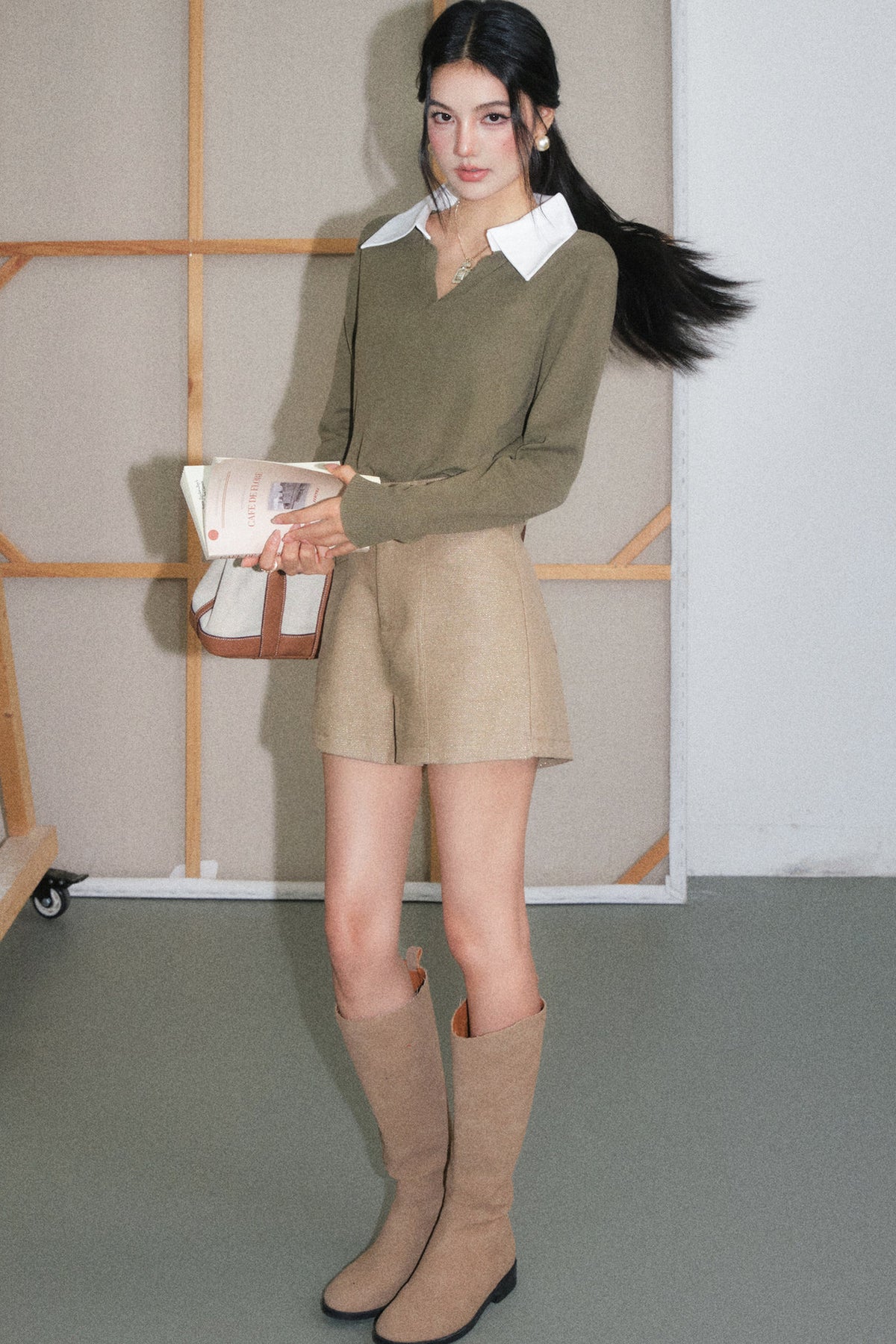 Light Camel Lapel Knit Top and White Pants Set-Up
