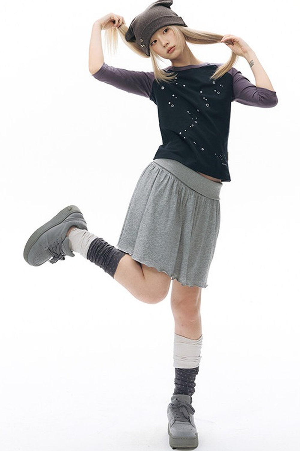 Color-Blocked Raglan Sleeve Knit Blouse