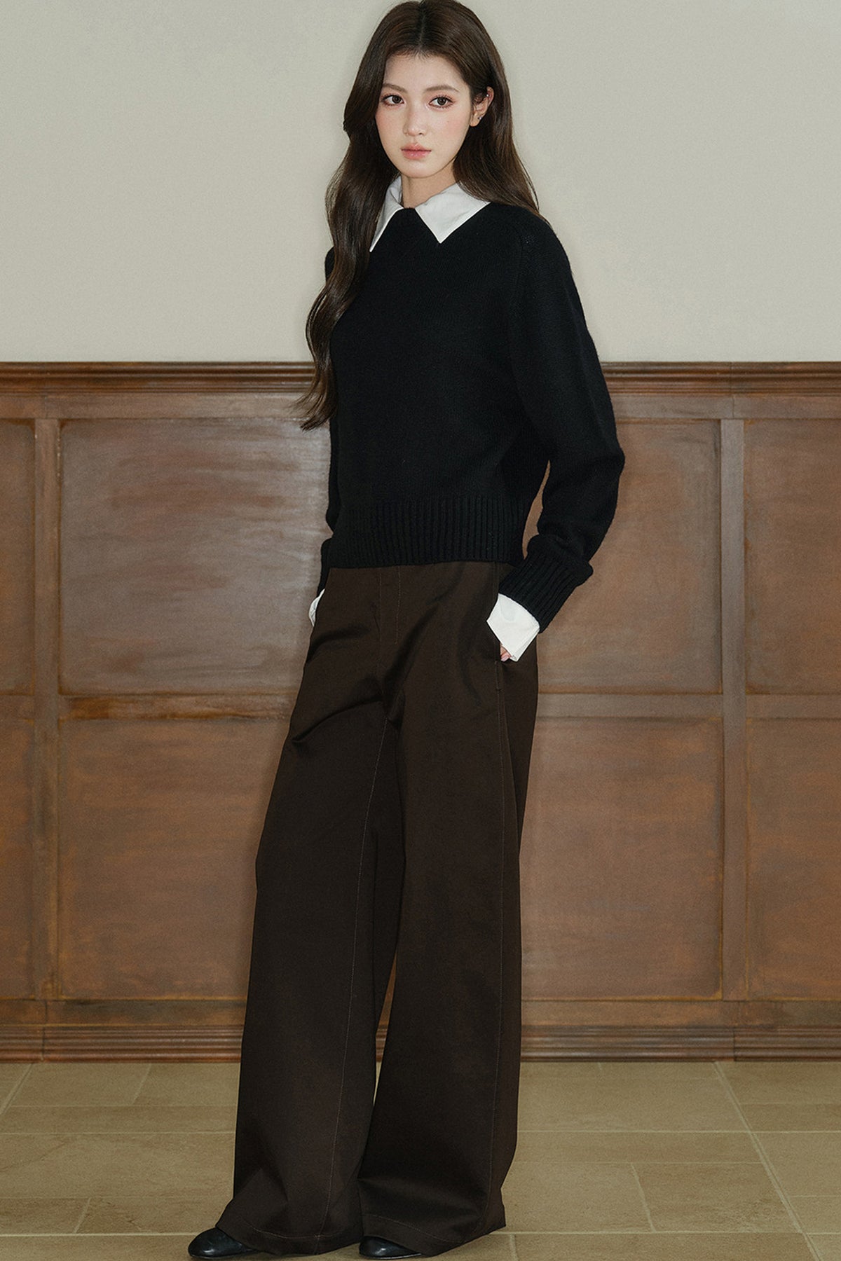 Pantalon taille basse à jambes larges