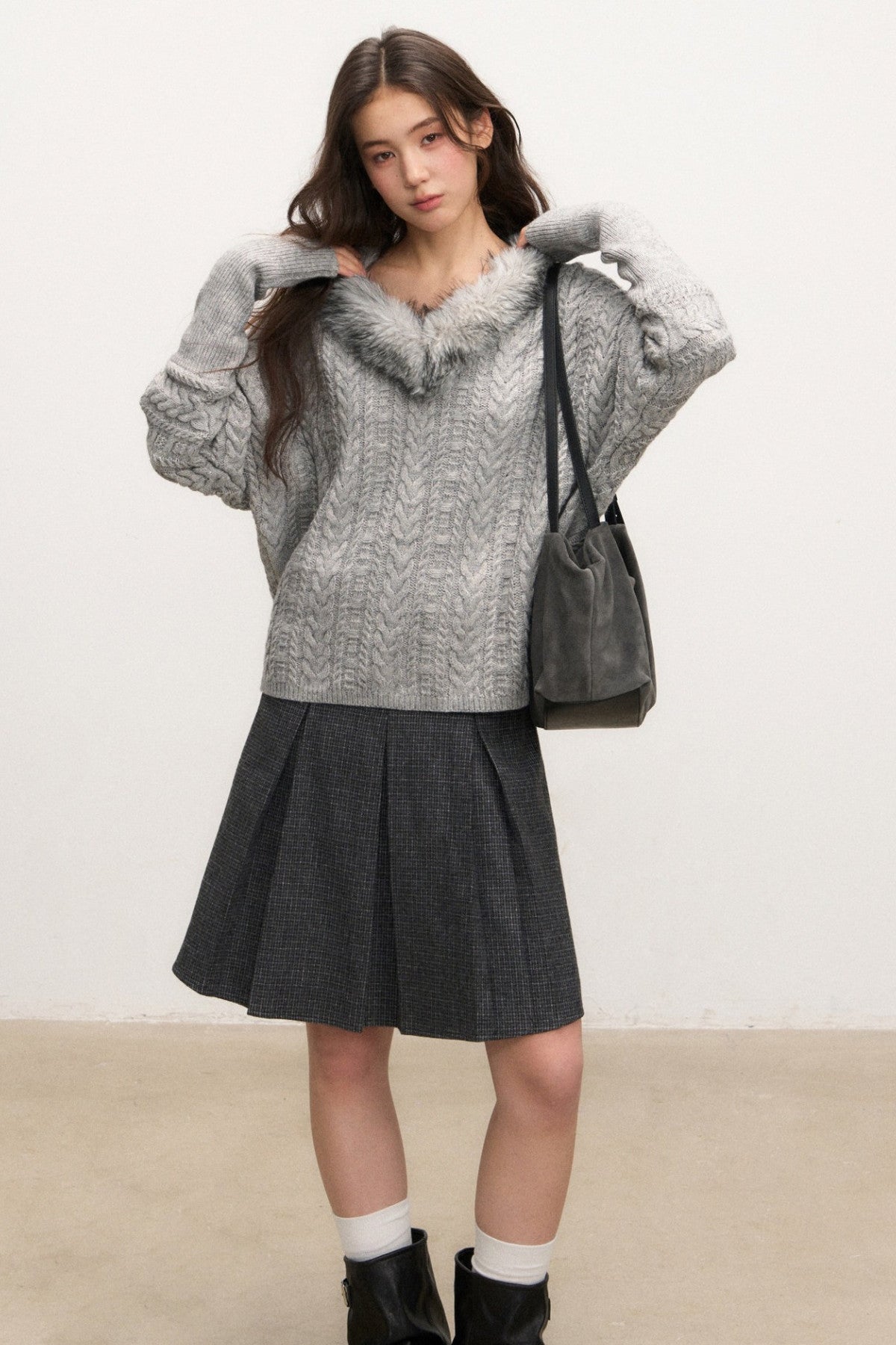 Fur Collar Knit Top and Skirt Set-Up
