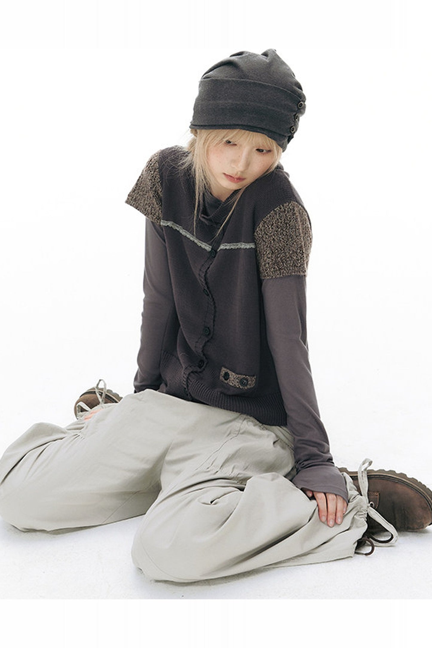 Hollow-out Short Sleeve Knit Cardigan