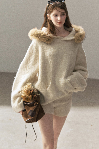 Hooded Wool Knit Top And Shorts Set-Up