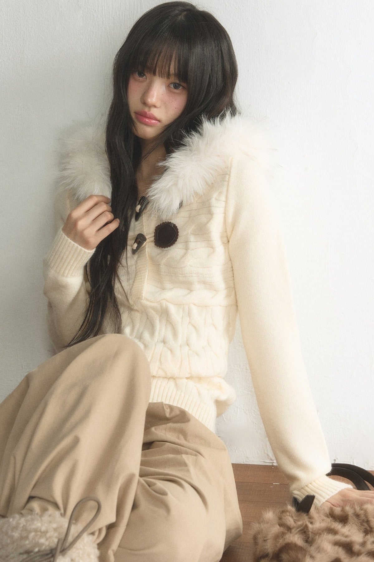 Large Fur Collar Toggle Hood Knit Top and Pants