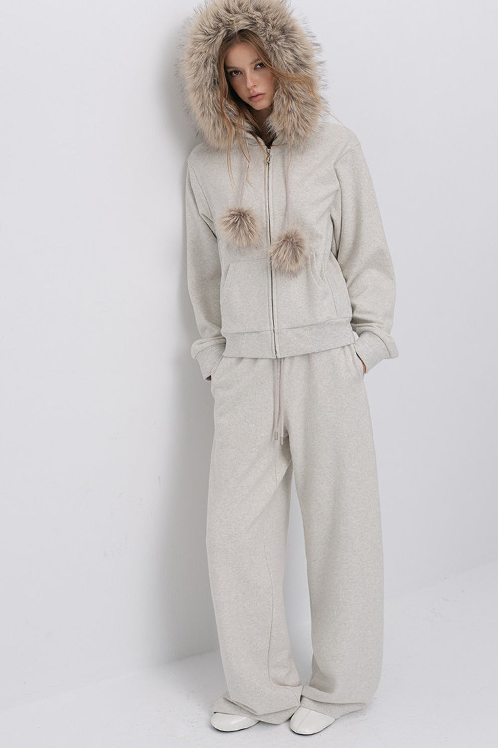 Fur Trim Hooded Sweatshirt and Sweatpants Set-Up