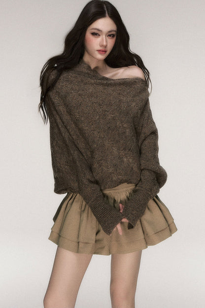 Pullover aus grobem Strick mit schrägem Ausschnitt und freien Schultern
