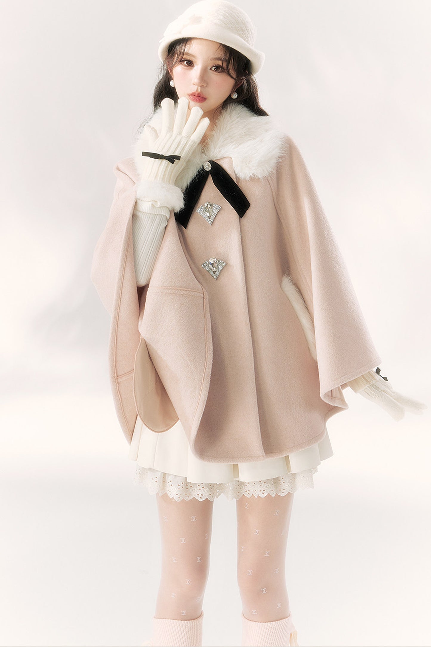 Luxurious Fur Collar Cape
