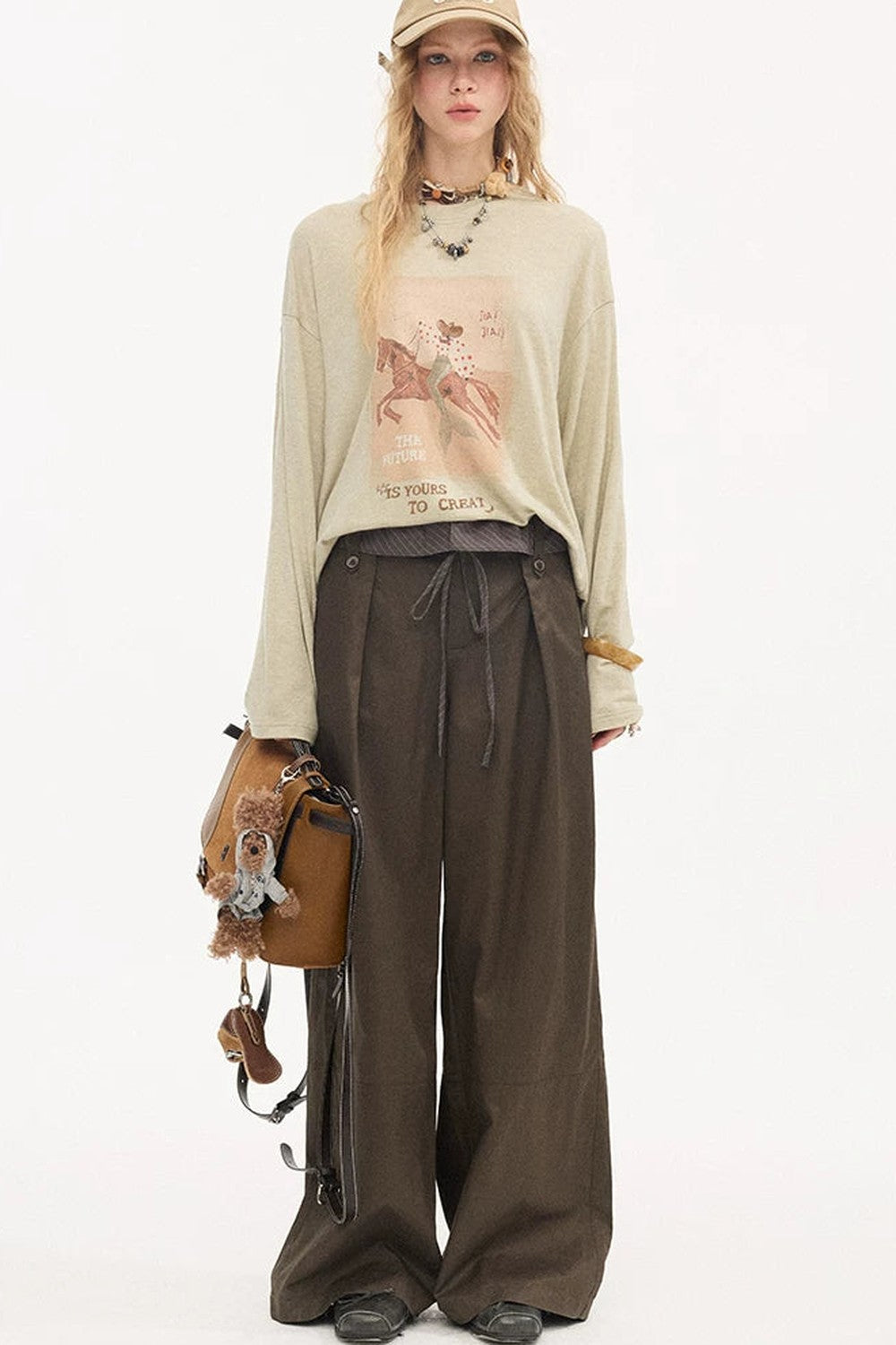 Pantalon droit à rayures et empiècements