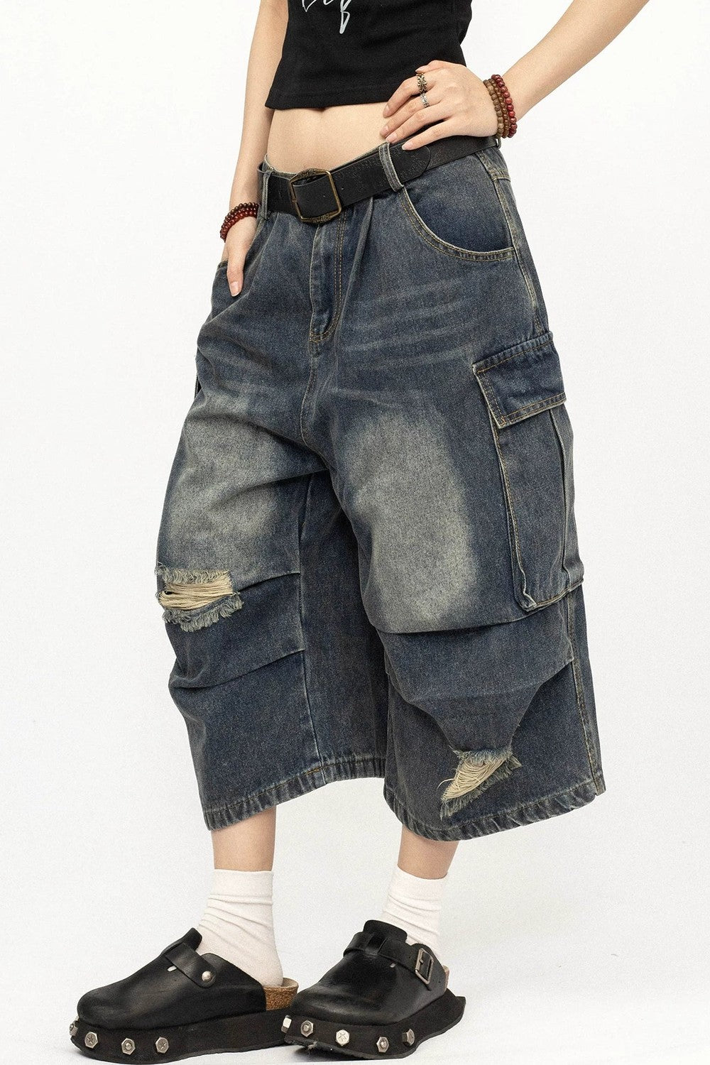 Retro Ripped Denim Capri Pants