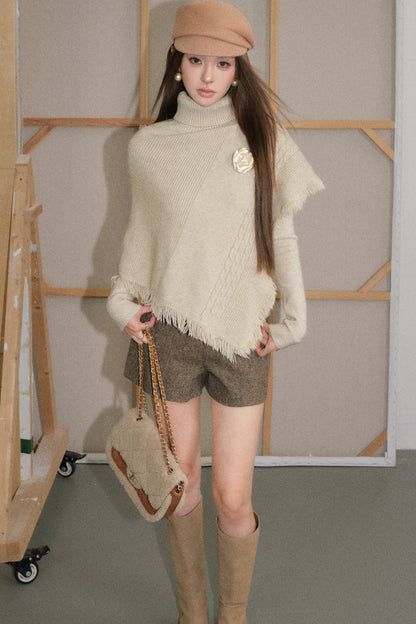 Oatmeal Tassel Cape Shawl Sweater And Shorts Set-Up