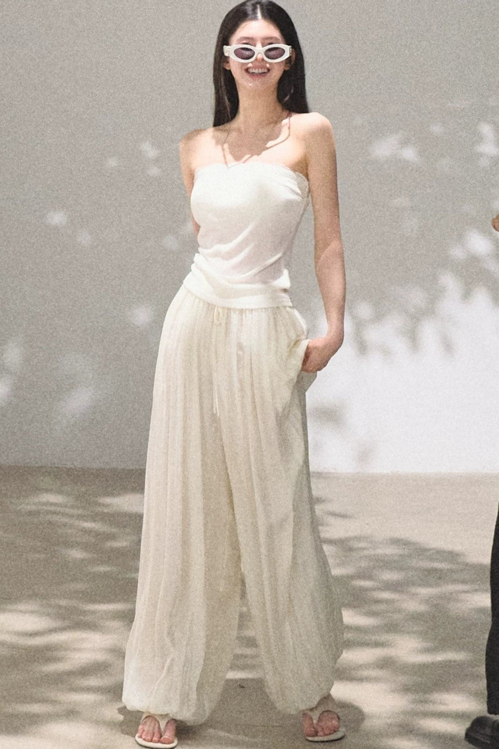 Linen Lace Off-Shoulder Top