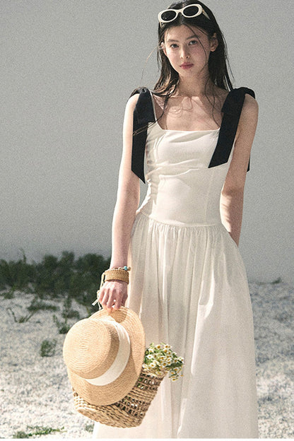 Vestido de tirantes de estilo francés