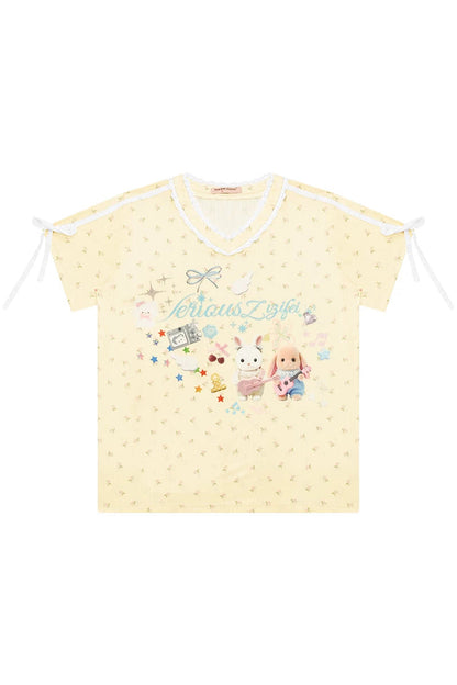 Tee-shirt jaune à col en V en dentelle florale