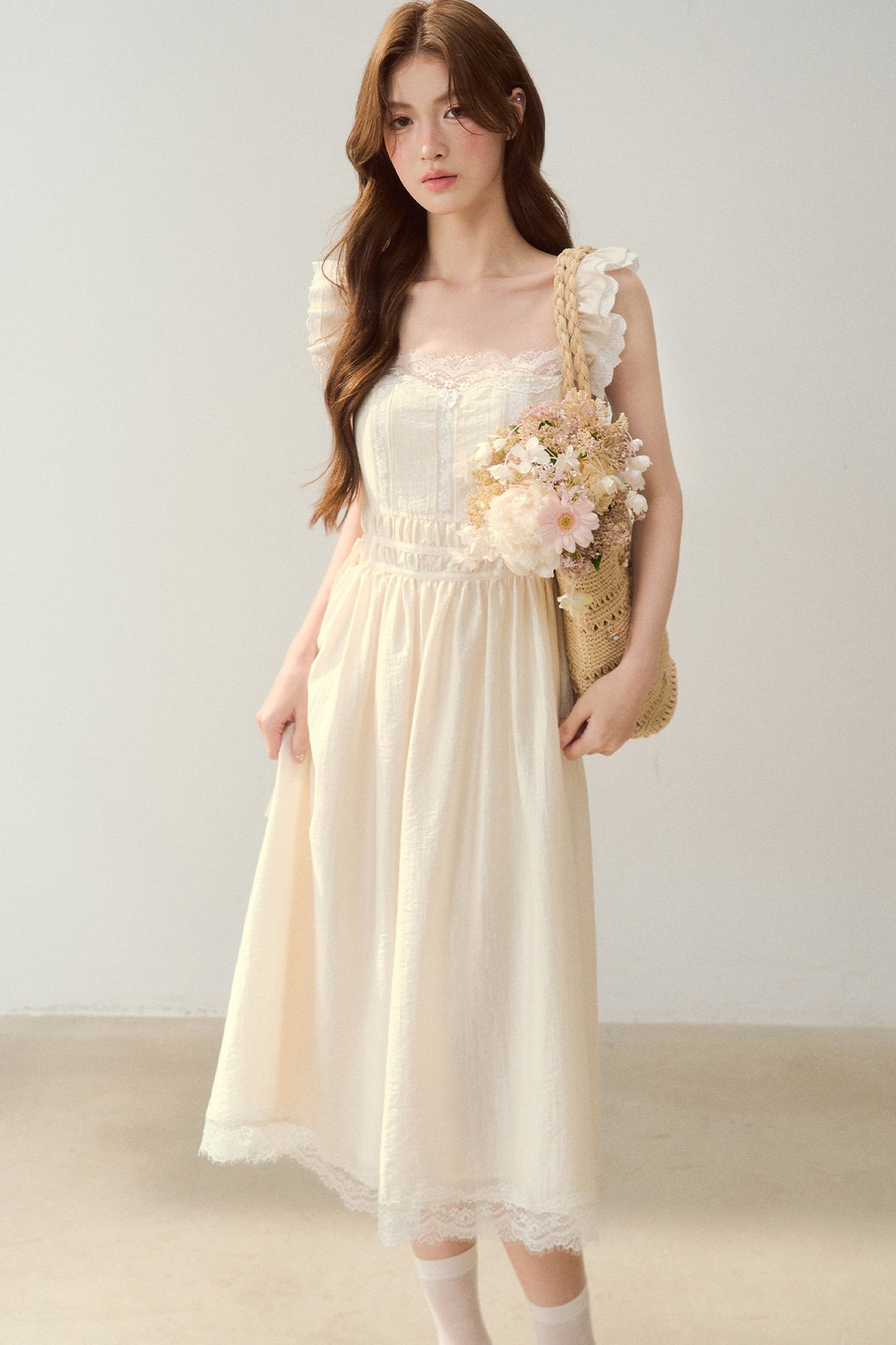 White Shell Lace Dress