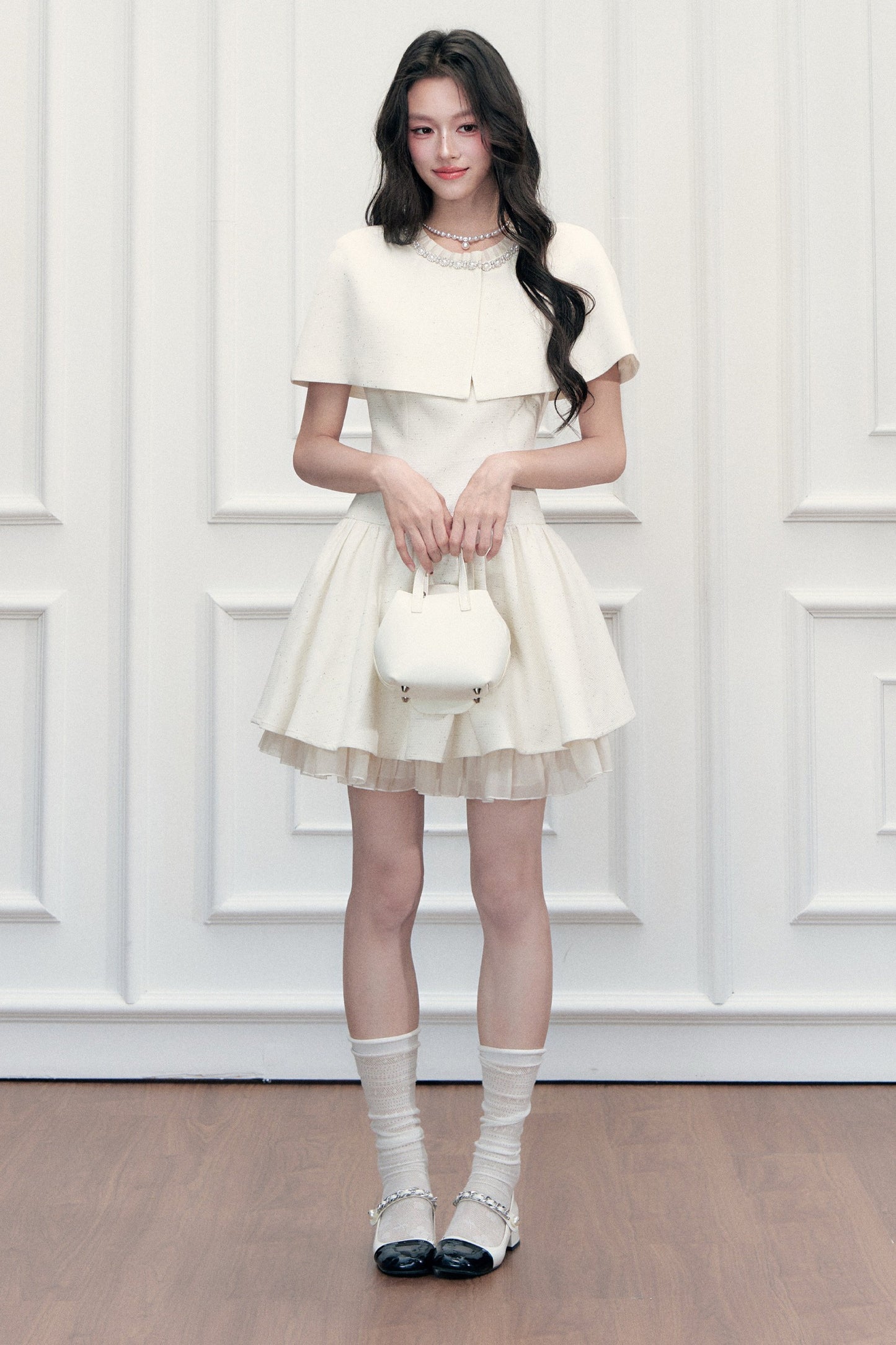 Ensemble cape et robe de princesse scintillante