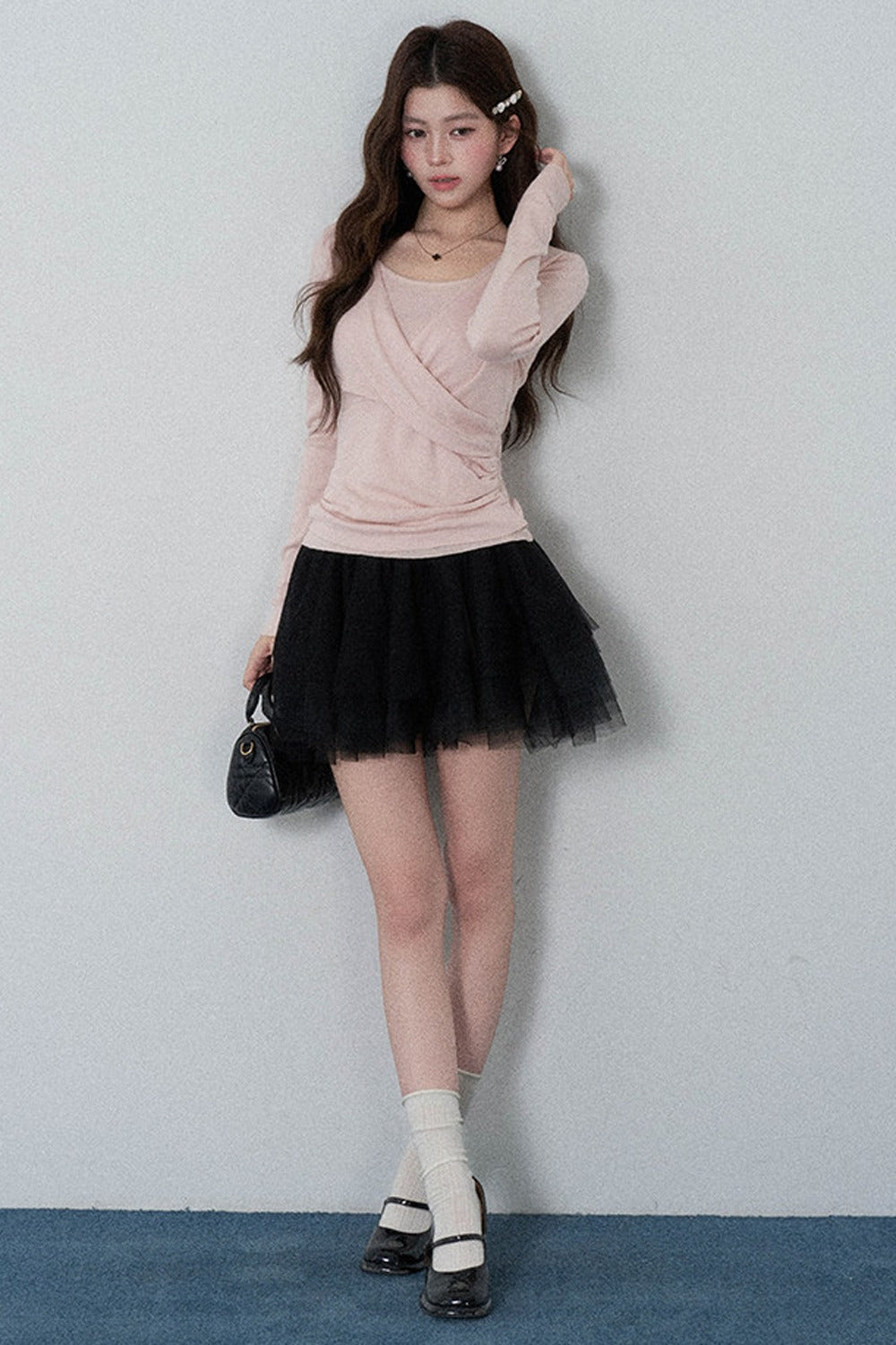 Round Neck Waist-Cinching Knit Top