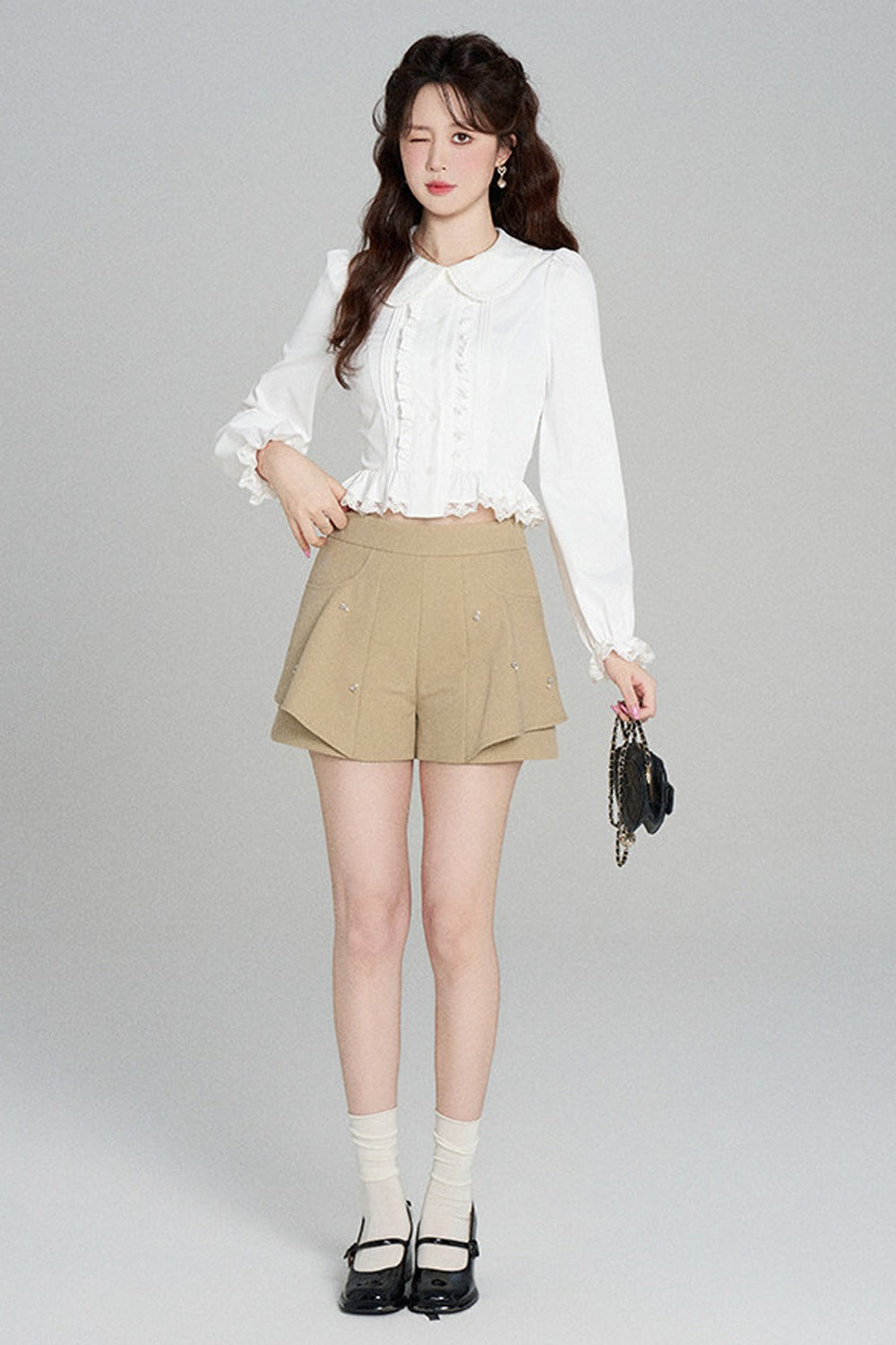 Ruffled Doll Collar Blouse And Shorts Set-Up