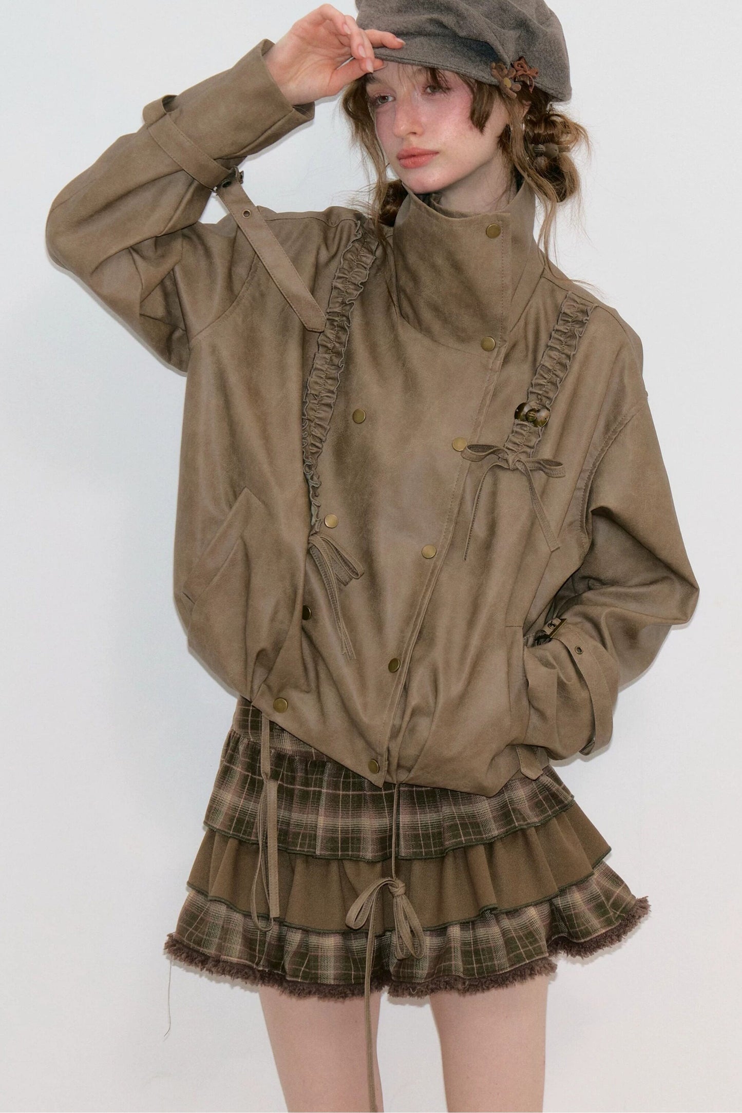 Chaqueta de cuero marrón retro