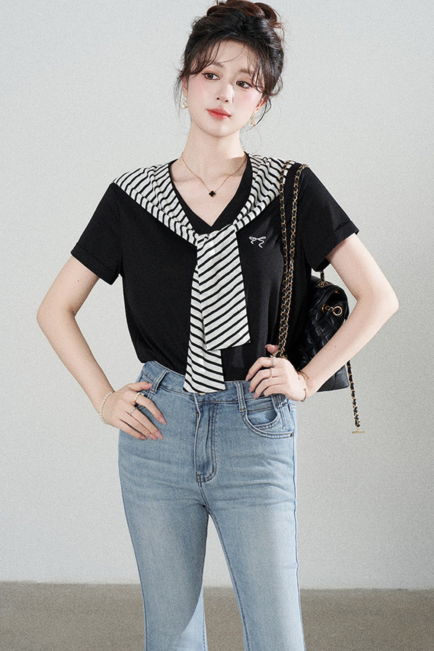 Loose Short-Sleeved Striped Shawl T-Shirt and Denim Skirt Set-Up