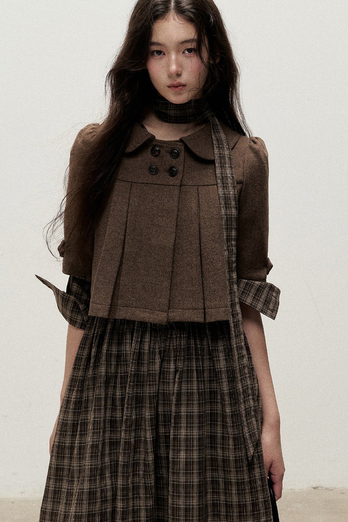 Vintage Woolen Pleated Mid-Sleeve Top