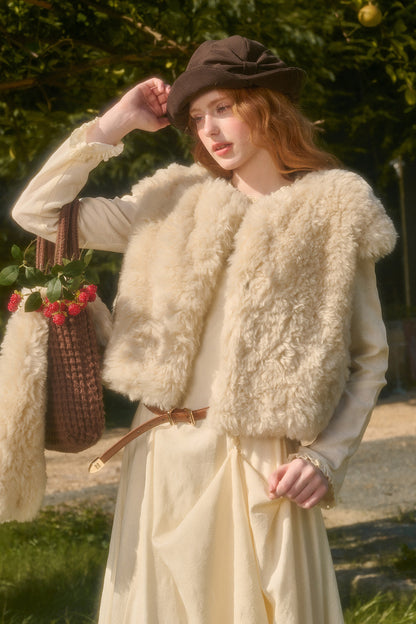 Short Snow Velvet Cat Vest