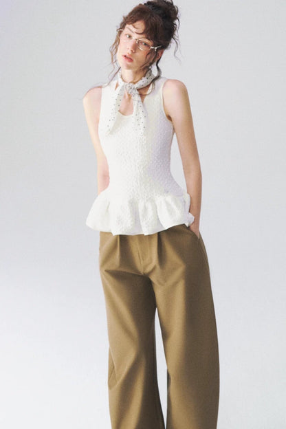 Ruffled Sleeveless Vest