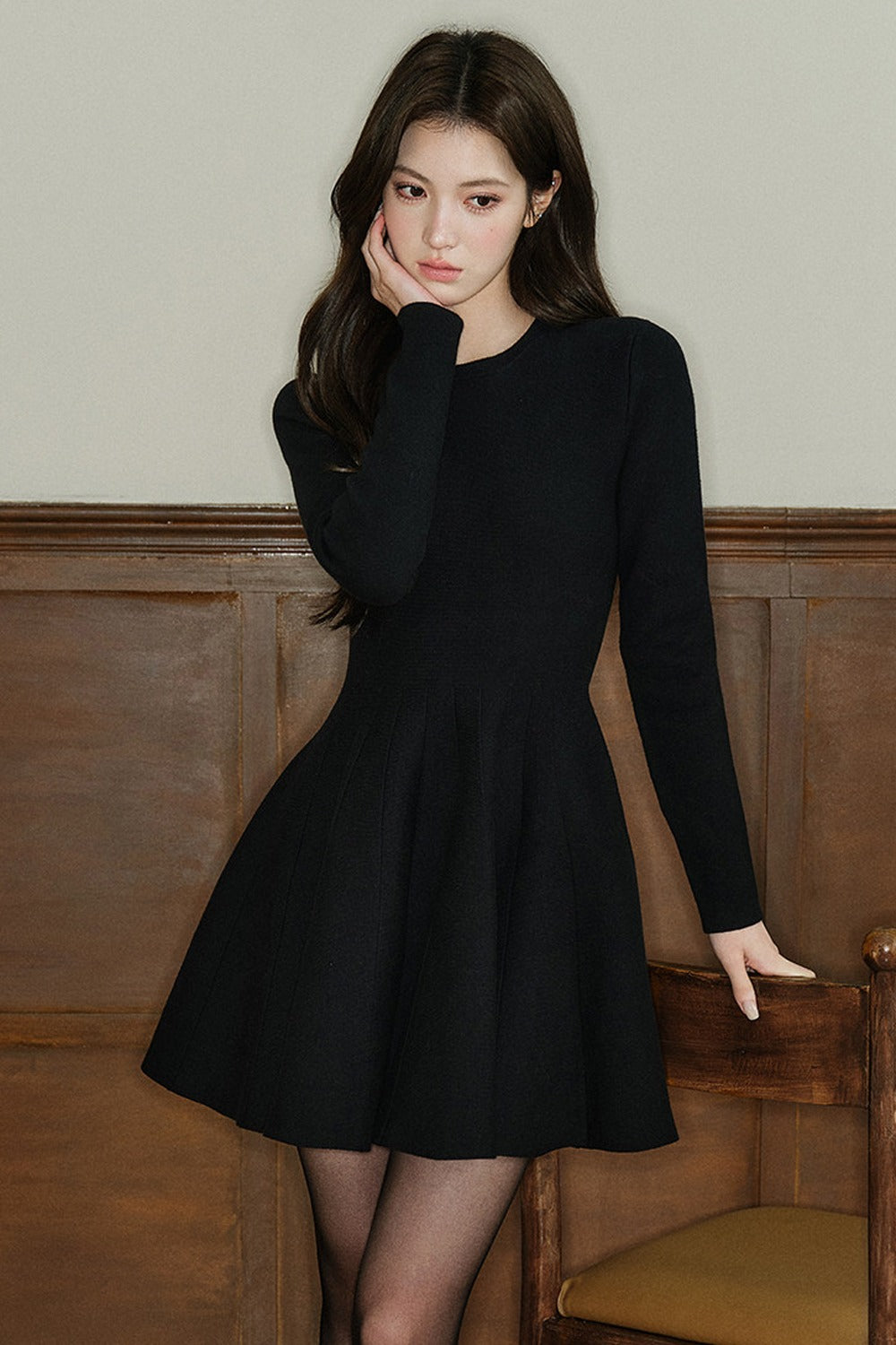 Abito a trapezio in maglia di cotone a maniche lunghe