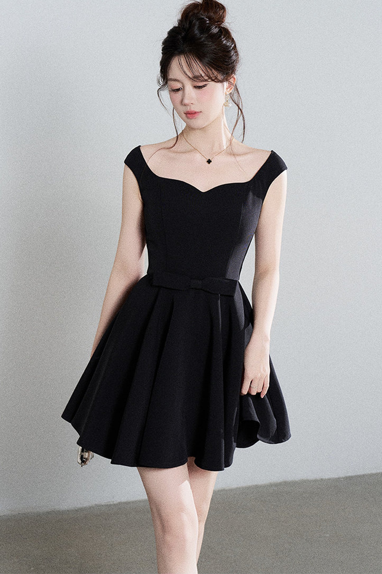 Black Square-Neck Puffy A-Line Dress
