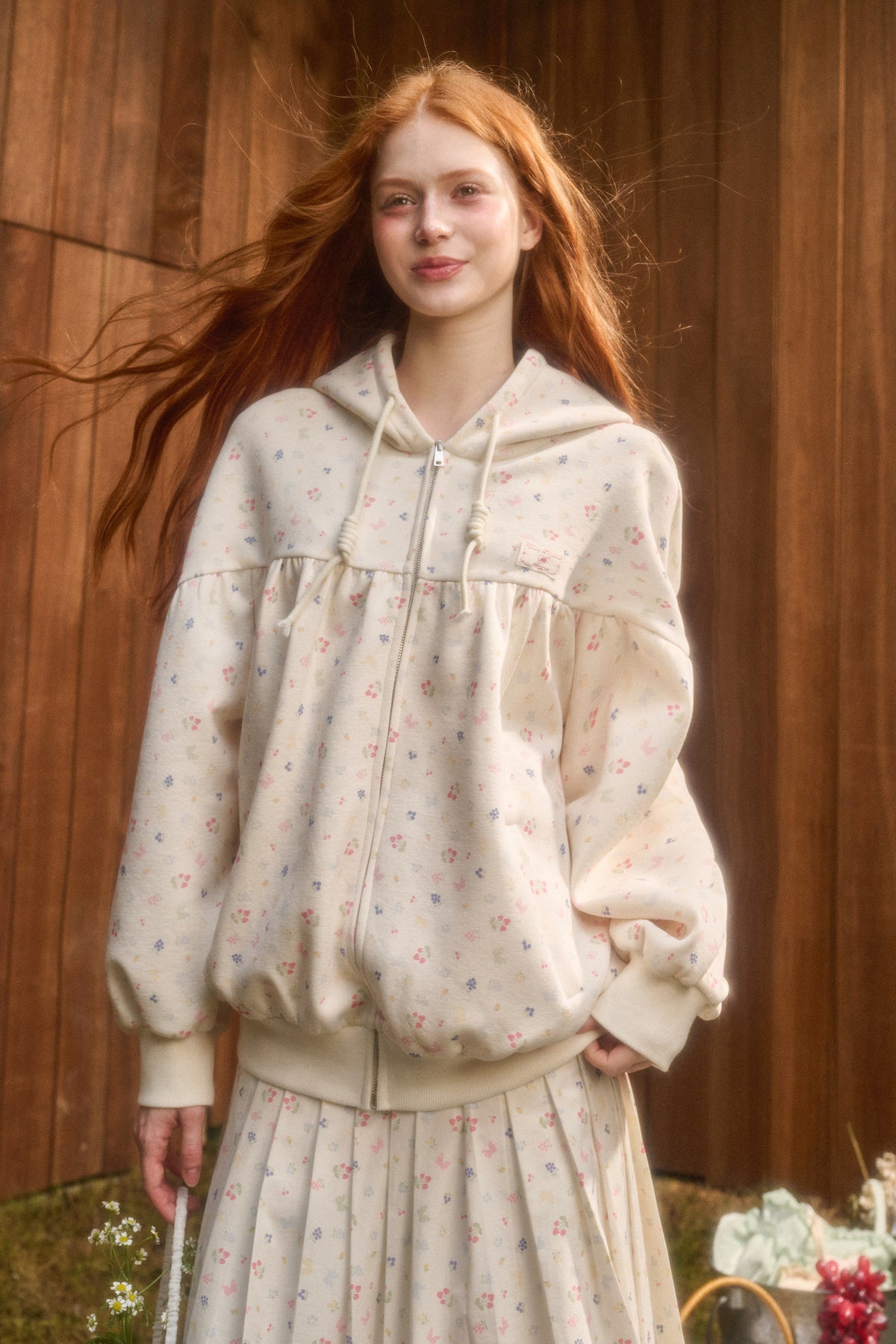 Hoodie and Pleated Skirt Set-Up