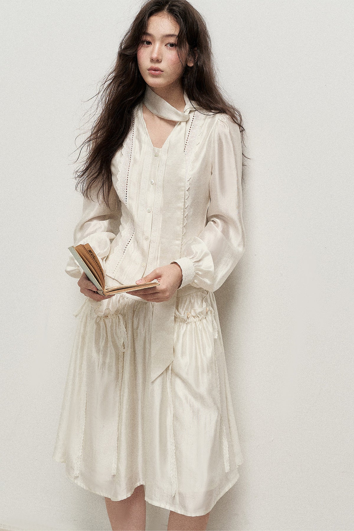 Lyocell V-Neck Shirt and Skirt Set-Up