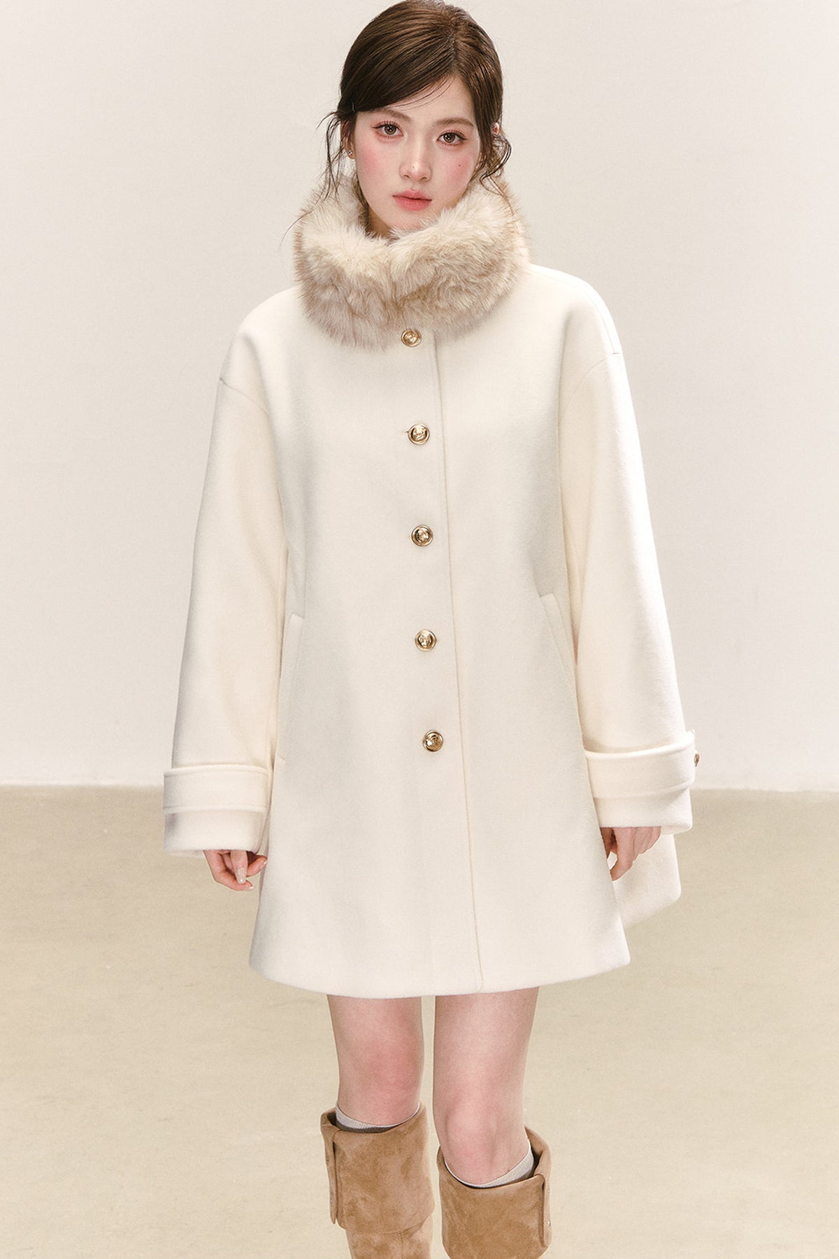 White Wool Blend Detachable Fur Collar Coat