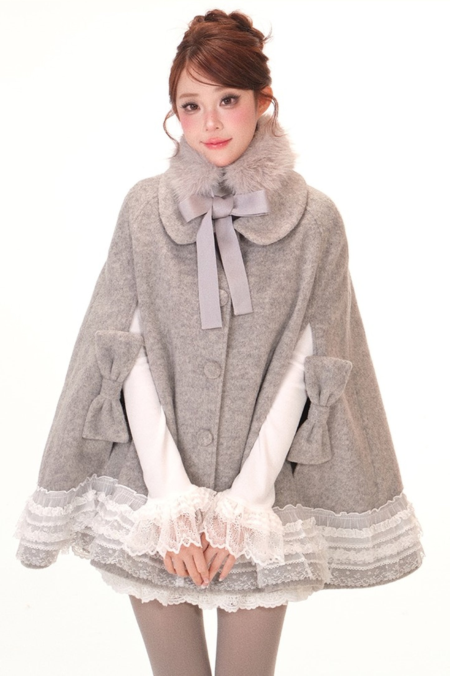 Fleece-Lined Lace Cape Set-Up