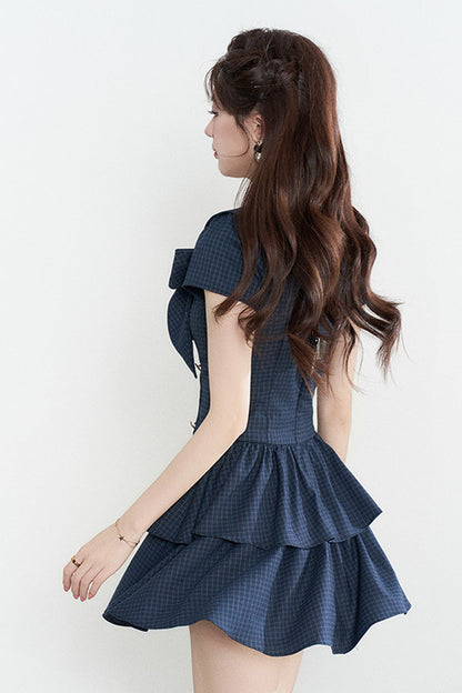 Marineblaues kariertes Sommerkleid