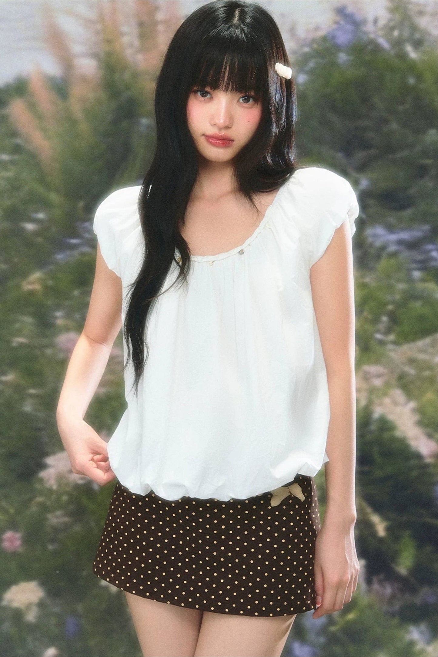 Blusa babydoll retro de mangas abullonadas
