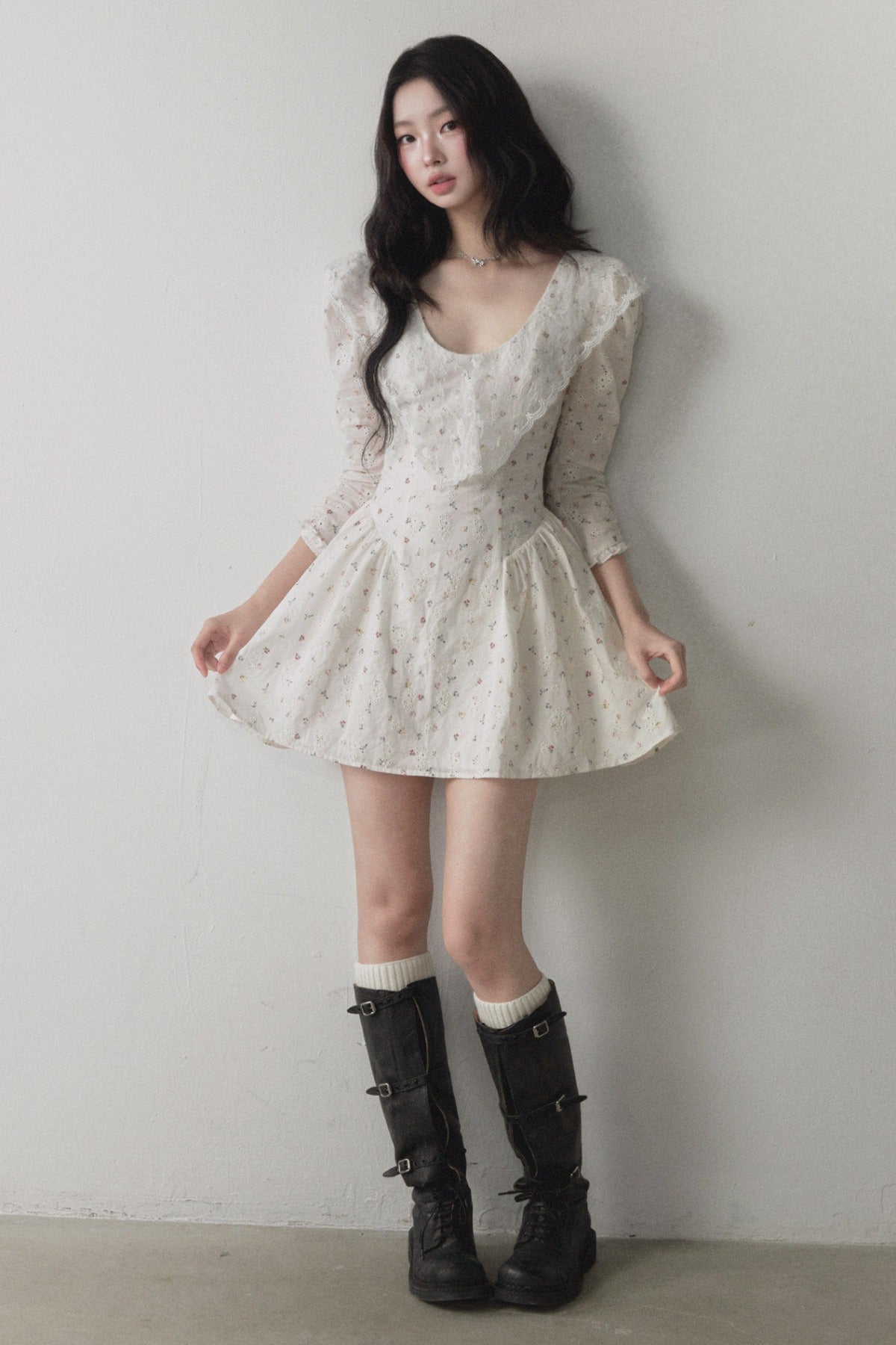 Small Floral Mid-Sleeve Dress