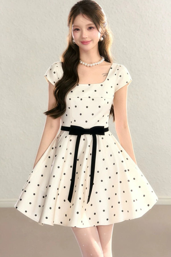 Elegant Polka Dot Waist Dress