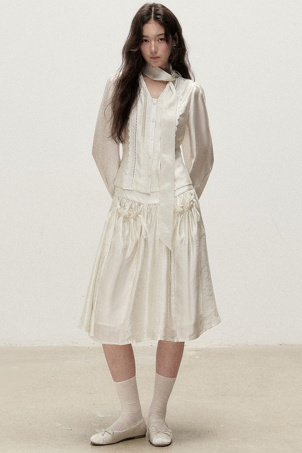 Lyocell V-Neck Shirt and Skirt Set-Up